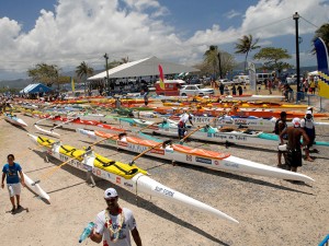 Polynesian outrigger canoes © Tahiti Tourisme - C.Durocher