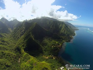 Tahiti peninsula © Matarai Photography